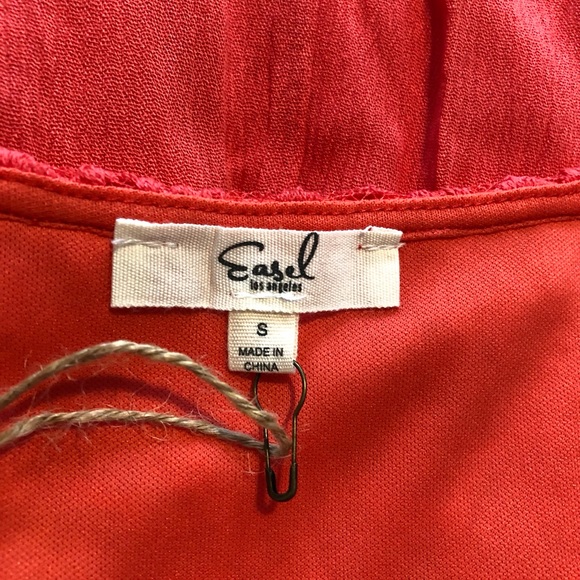 Easel Crochet Lace Femme Mini Dress In Coral I Am. NWT! Sz S - Picture 6 of 8